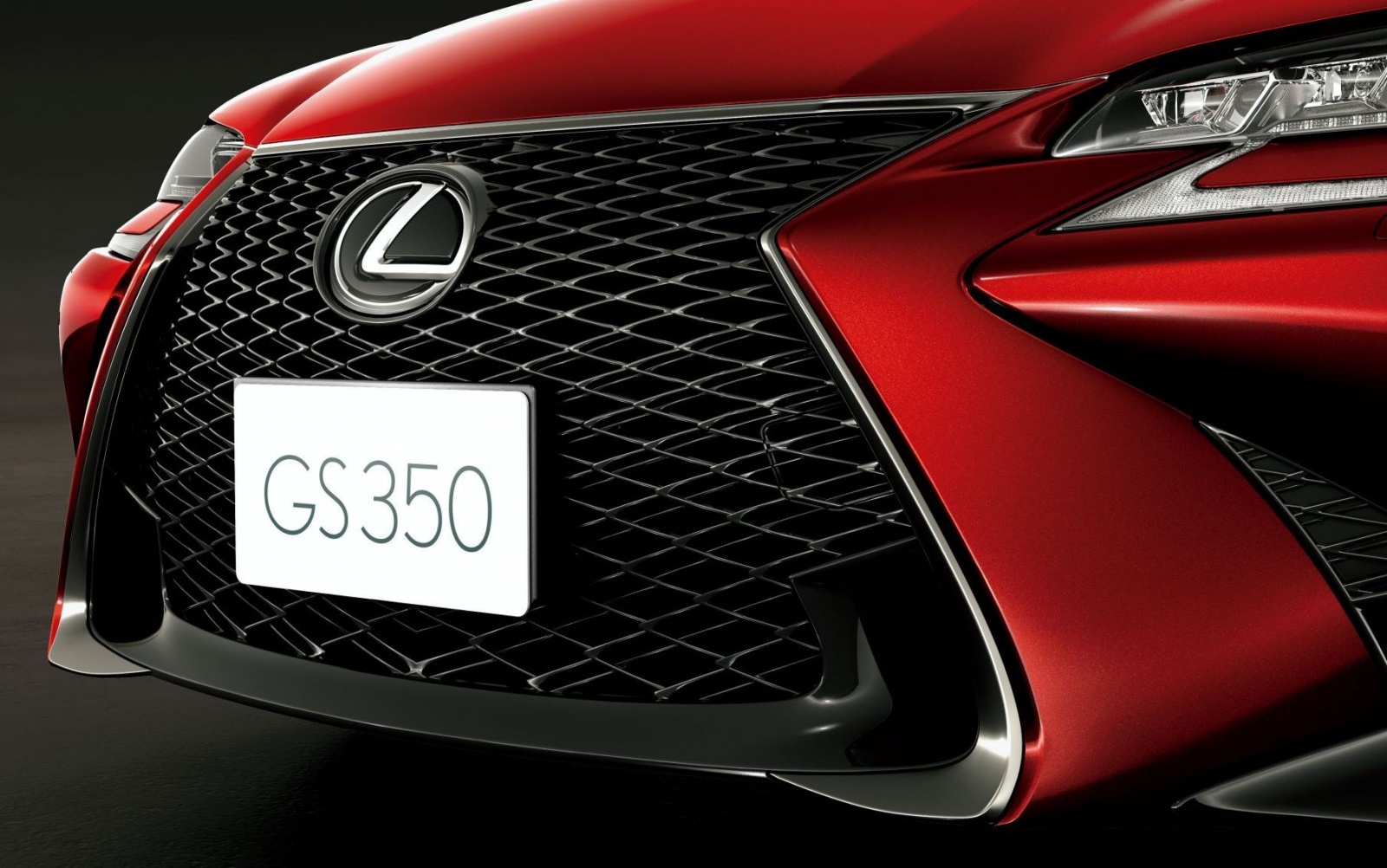 Lexus снимает с производства седан GS и выпускает 