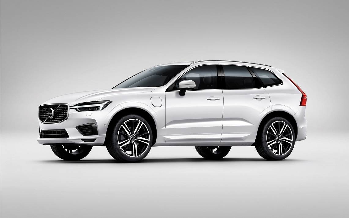 В России стартовали продажи гибридного Volvo XC60