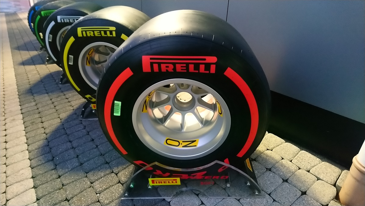 В России остановился шинный завод Pirelli