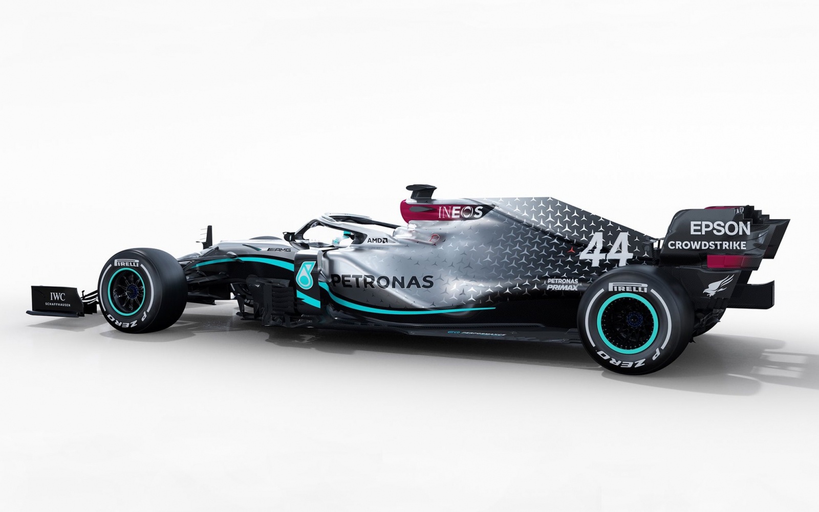 Команда Mercedes-AMG F1 показала новый болид W11