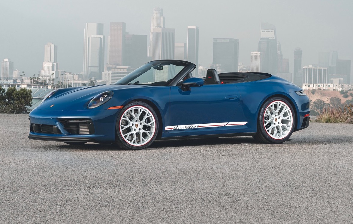 Для США построили особый Porsche 911 Carrera GTS Cabriolet