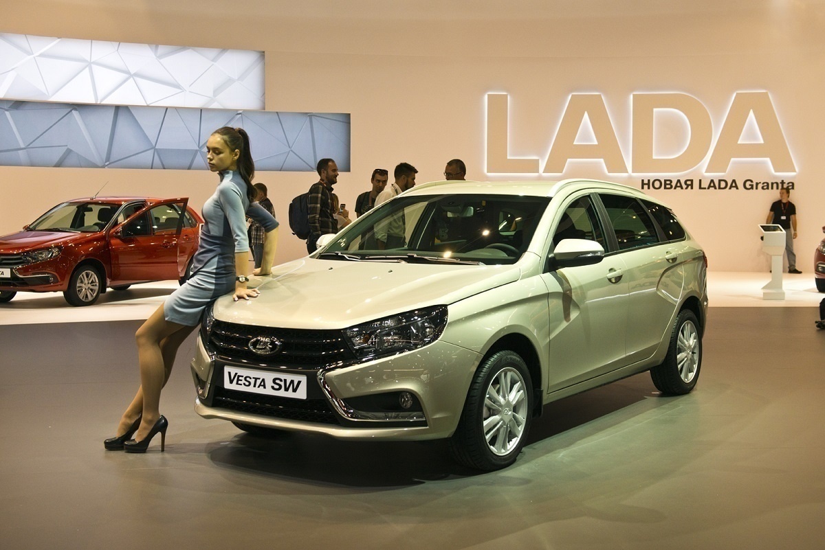 Более 10 тысяч автомобилей Lada отзывают из-за проблем с тормозами