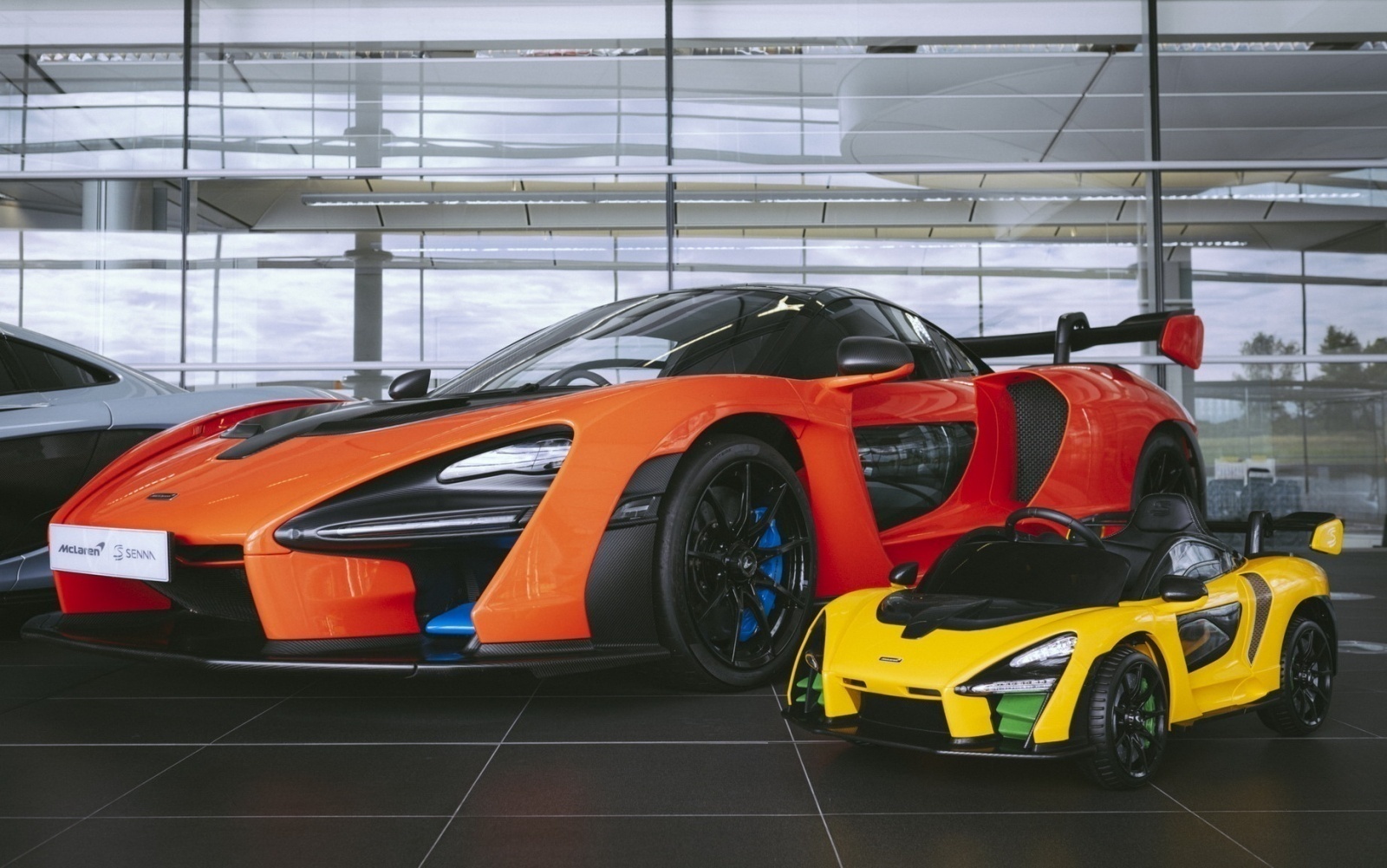 MCLAREN Senna