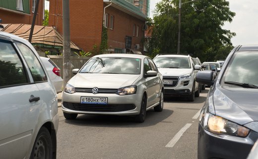 В России можно купить автомобили на рынке за 200 тысяч рублей