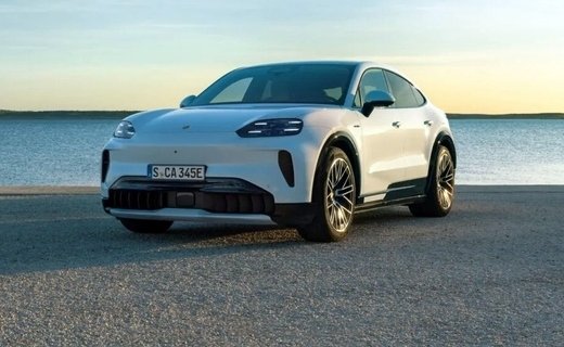 Компания Porsche выпустила купеобразный электрический кроссовер Cayenne Coupe Electric