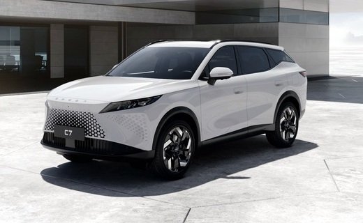 В России объявили добровольный отзыв 2 577 кроссоверов Omoda C7