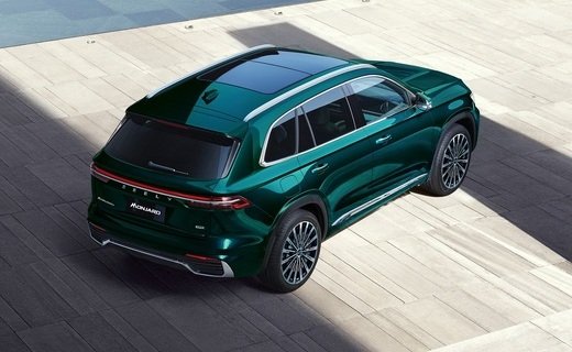 Компания Geely объявила стоимость спецверсии кроссовера Monjaro в РФ - 4 899 990 рублей