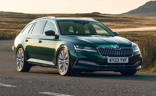 Британский офис Skoda и британское тюнинг-ателье RE Performance представили универсал Superb Estate Sleeper Edition