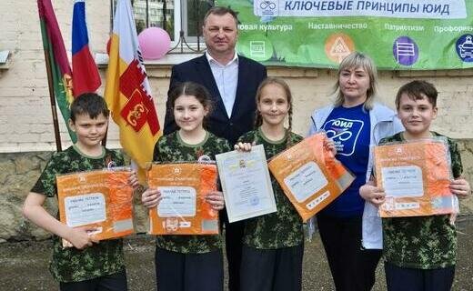 Юные инспекторы движения из МАОУ СОШ №30 Краснодара стали победителями конкурса-фестиваля "Безопасное колесо - 2025"