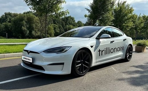 Tesla за 150 млн рублей продается в Сочи