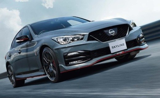 Nissan представил в Японии обновлённый седан Skyline, который получил два новых исполнения - Skyline Nismo и Nismo Limited