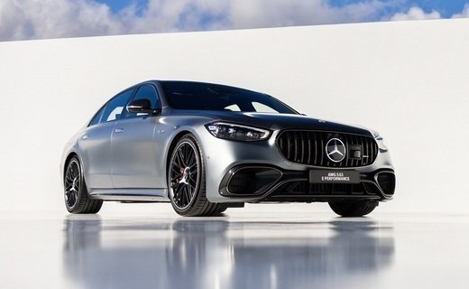 Mercedes-AMG официально представила 802-сильный "заряженный" гибридный седан S 63 E Performance