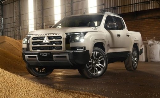 Компания Mitsubishi выпустит 300 экземпляров спецверсии пикапа Triton Terra