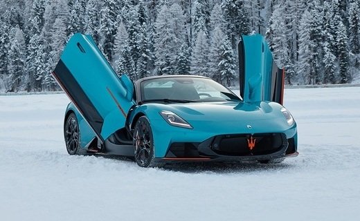 Компания Maserati в рамках выставки ICE St. Moritz представила единственный в своем роде родстер MCPura Cielo Frozen Magma