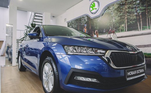 Комплектации ŠKODA OCTAVIA предлагают широкий выбор коробок передач и двигателей