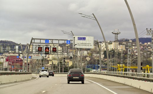Почему опасно останавливаться на обочине автомагистрали информация от «Автодор»
