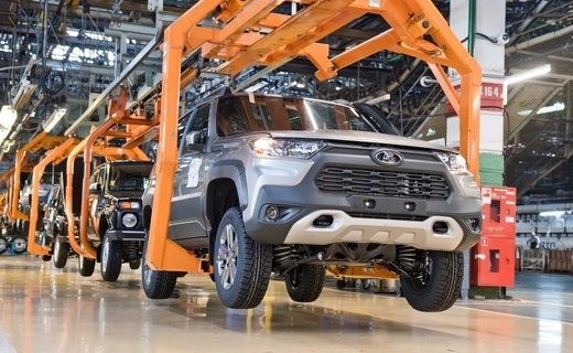 АвтоВАЗ намерен вернуть на конвейер автомобили семейства Lada Vesta и Lada Niva, соответствующих экостандарту "Евро-5" и с ABS