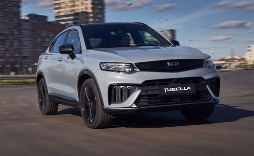 Обновлённый купе-кроссовер Geely Tugella поступил в официальные дилерские центры марки по всей России