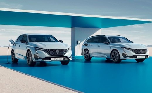 Новые полностью электрические Peugeot E-308 и E-308 SW оснащаются электродвигателем мощностью 156 л.с. и 260 Нм