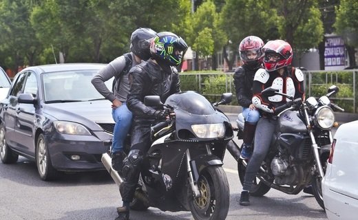 В Краснодаре с 21 ноября запретят движение мотоциклов по улице Красной и Шоссе Нефтяников