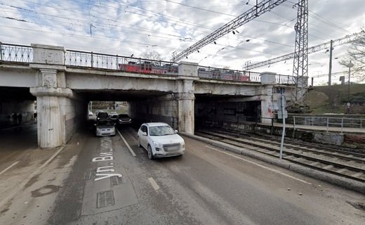 В Краснодаре в период с 25 по 29 апреля будет проходить ремонт опор железнодорожного моста в районе ул. им. Вишняковой