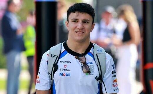 Айзек Хаджар в 2026 году станет напарником Макса Ферстаппена в Red Bull Racing, его место в Racing Bulls займет Арвид Линдблад