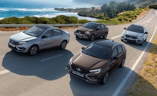 Автомобили марки Lada стали самыми аварийными в 2023 году - на них пришлось 19% от зарегистрированных в стране ДТП