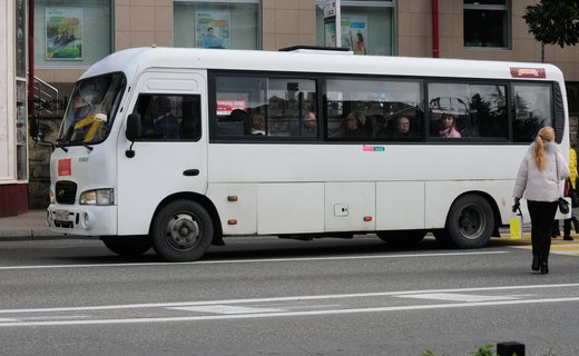 Администрация намерена лишить маршрутчиков свидетельств на пассажирские перевозки