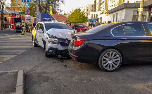 На дорогах России фиксируют меньше ДТП, но больше жертв