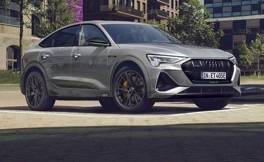 В Европе электромобиль Audi получил чёрный стайлинг-пакет