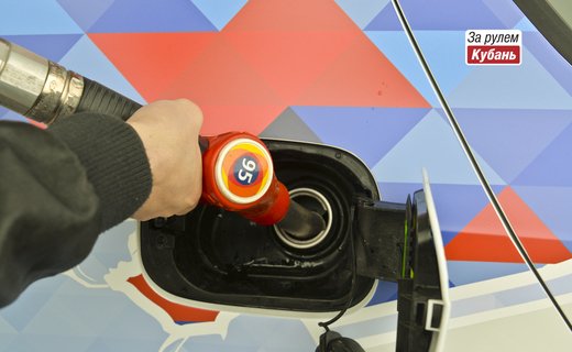 Где заправиться в Краснодаре 5 октября: утром работают 79 АЗС, ситуация меняется в течение дня