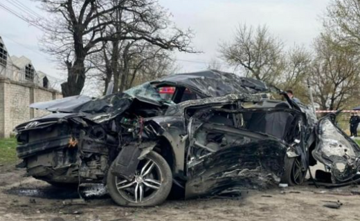 Страшная авария произошла в Новочеркасске сегодня ранним утром. В ДТП погибли пятеро несовершеннолетних