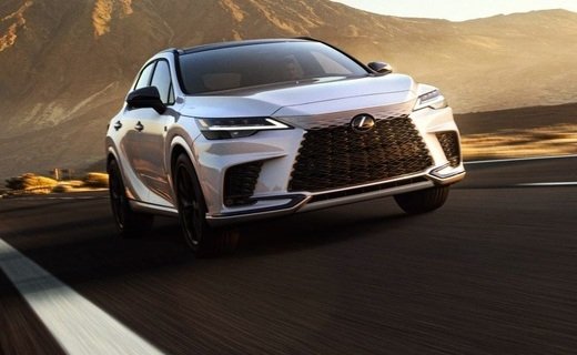 Новый Lexus RX сменил платформу и лишился шестицилиндрового двигателя, вместо которого теперь предложат новый гибрид