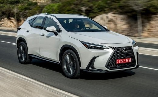 В России под отзыв попали 419 кроссоверов Lexus NX 250 и NX 350