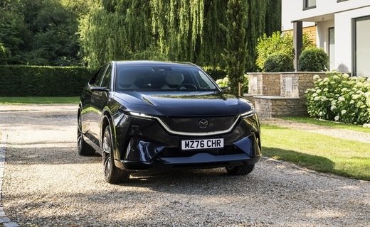 В Европе раскрыли стоимость нового электрического кроссовера Mazda CX-6e