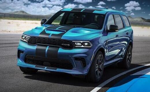 Компания Dodge решила продлить производственный цикл самого мощного серийного внедорожника Durango SRT Hellcat