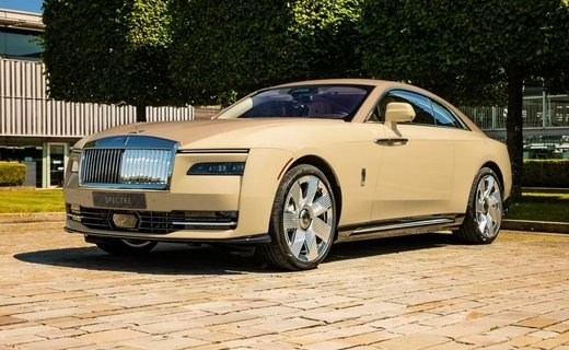 Супружеская пара из США заказала у компании Rolls-Royce эксклюзивную версию модели Spectre, которая посвящена их собаке