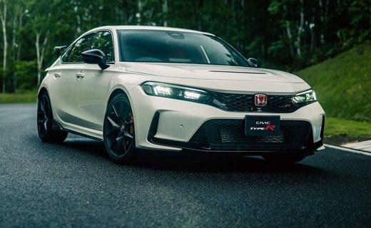 Компания Honda показала хот-хэтч Civic Type R шестого поколения