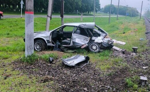 Столкновение автомобиля с электропоездом произошло днём 10 мая в Динском районе Кубани