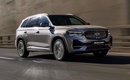 Компания Geely привезла в Россию обновлённую базовую комплектацию кроссовера Geely Monjaro