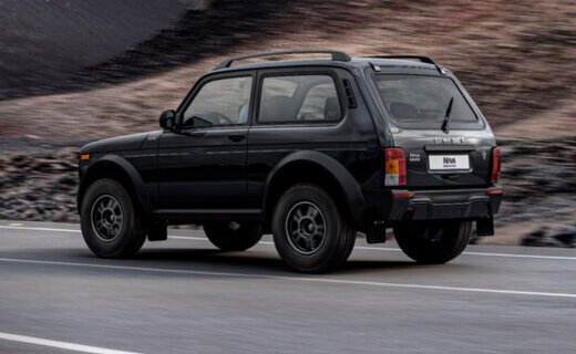 На какой именно срок остановили сборку Lada Niva Legend не уточняется, пока будут выпускать только Lada Niva Travel