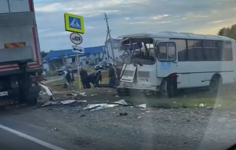 Жёсткое ДТП зафиксировано сегодня, 1 октября, в Краснодарском крае