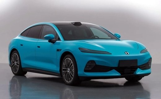 Премиальное подразделение китайской компании BYD - марка Denza - представила обновлённый электрический седан Z9