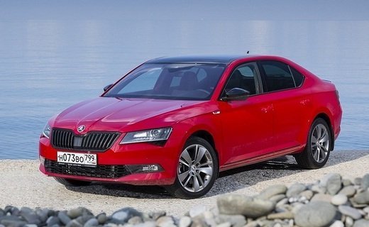 Не смотря на всю свою роскошь, благородство и великолепие, ŠKODA SUPERB, как и любая другая модель марки - семейный автомобиль