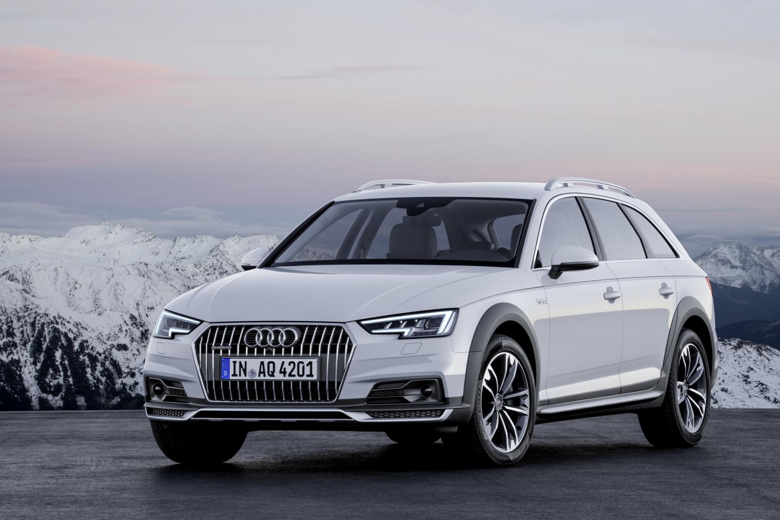 В Детройте представили новый универсал Audi A4 allroad quattro.