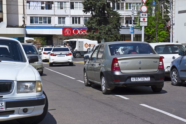 Французский Renault Logan потерял 13% своих покупателей, изрядно подорожав на 21%. 