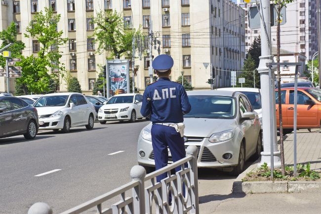 Также автомобилисты становятся объектами пристального внимания сотрудников ГИБДД.