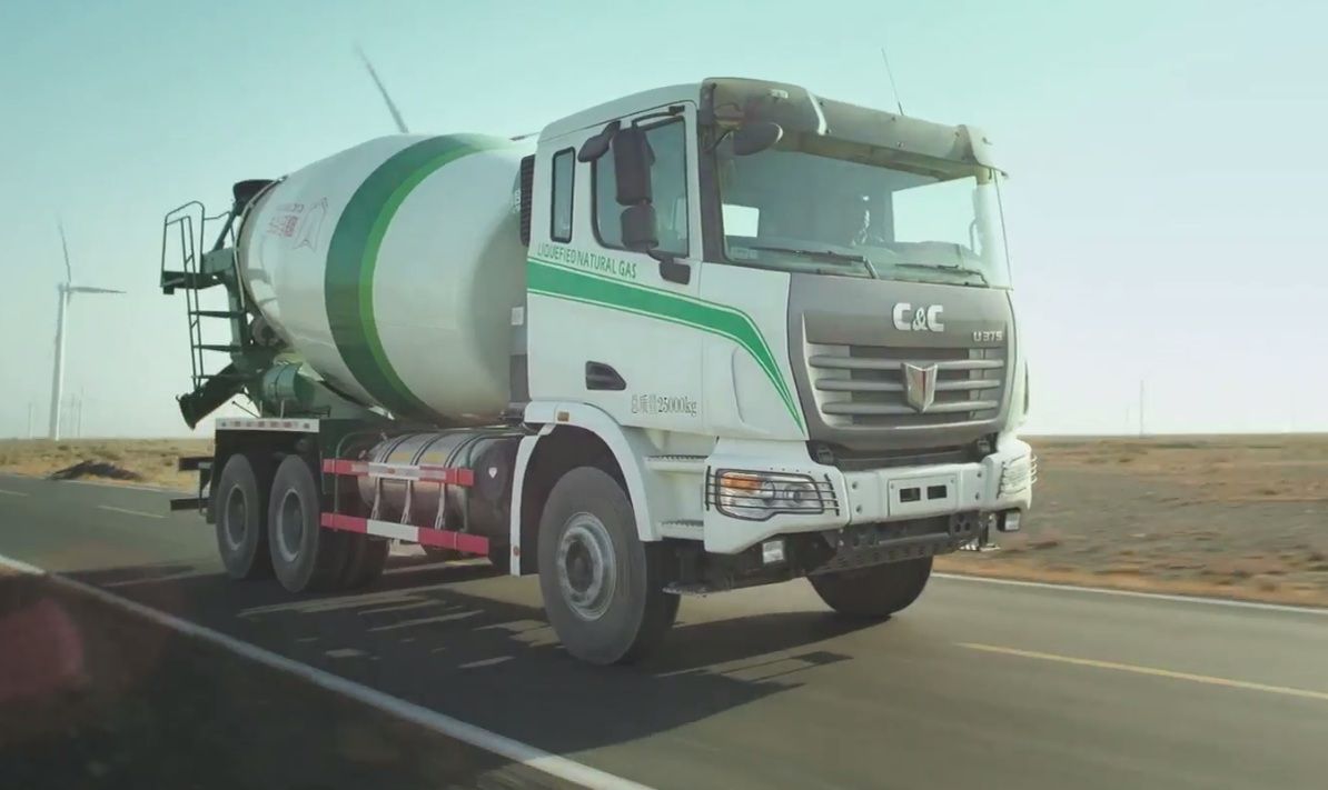 На Кубани представили тяжёлые грузовики C&C Trucks работающие на газе.