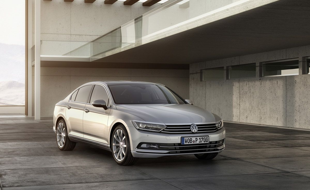 Автомобиль года Volkswagen Passat.