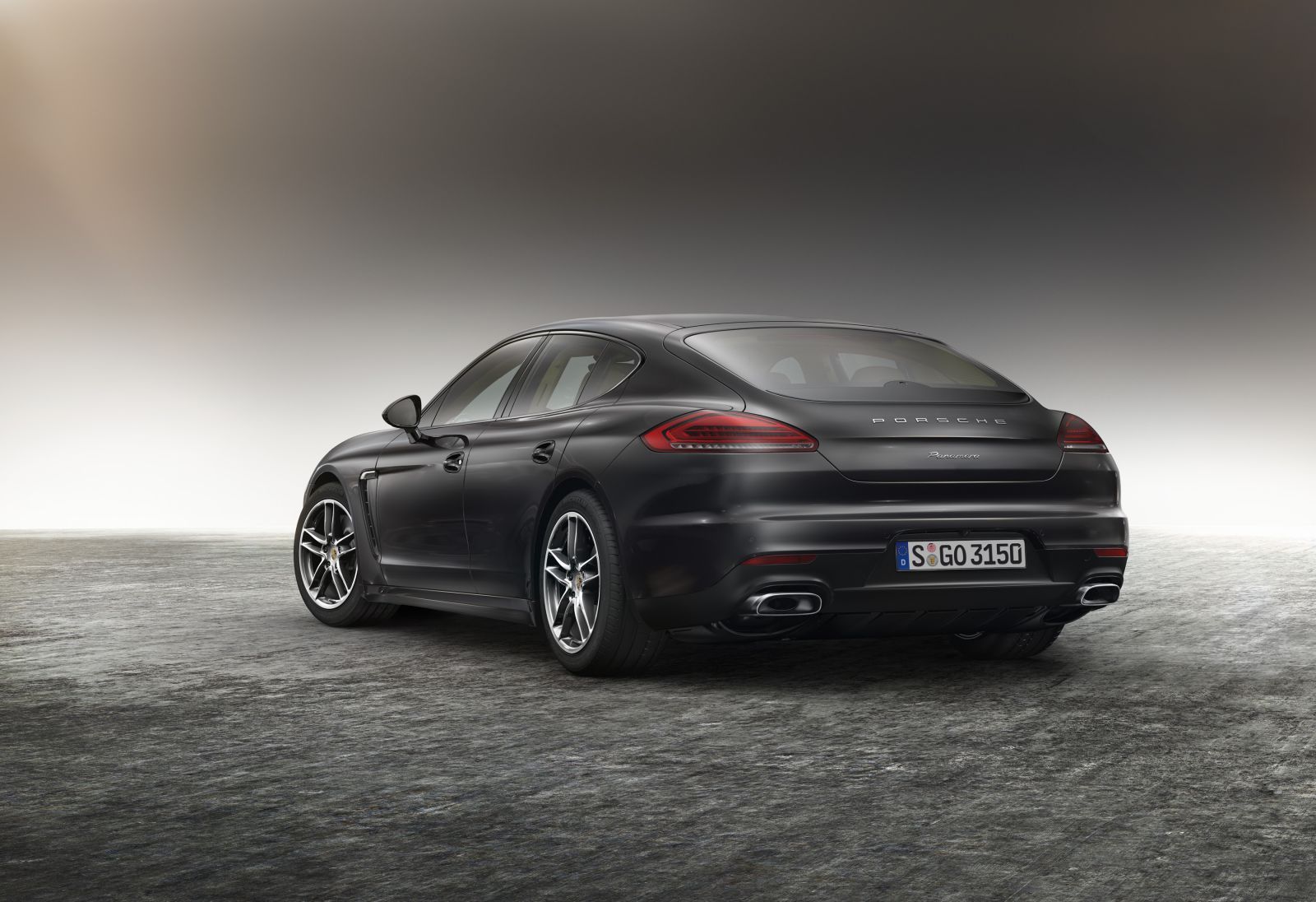 Больше стандартного оборудования для Gran Turismo - Porsche Panamera  Edition.